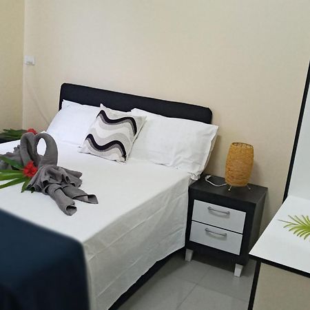 Singhs Elite Apartment Nadi Exteriör bild
